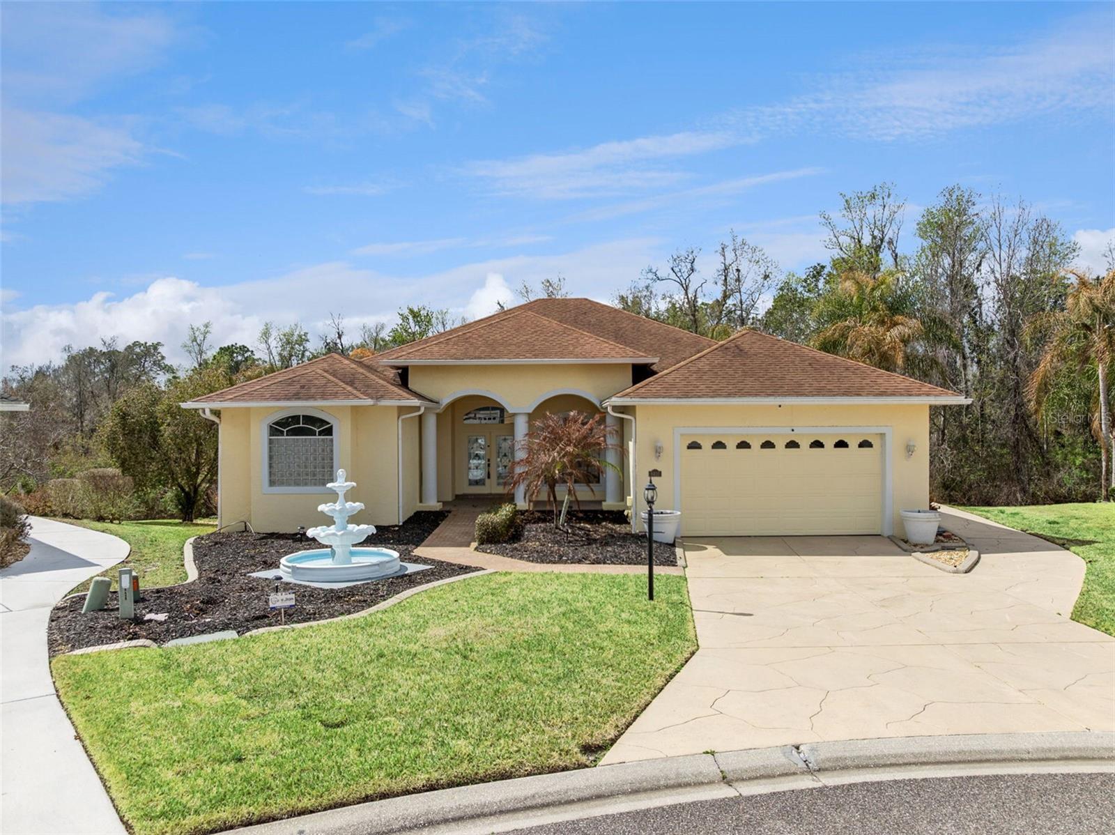 Photo of 6410 BENDELOW DRIVE LAKELAND FL 33810