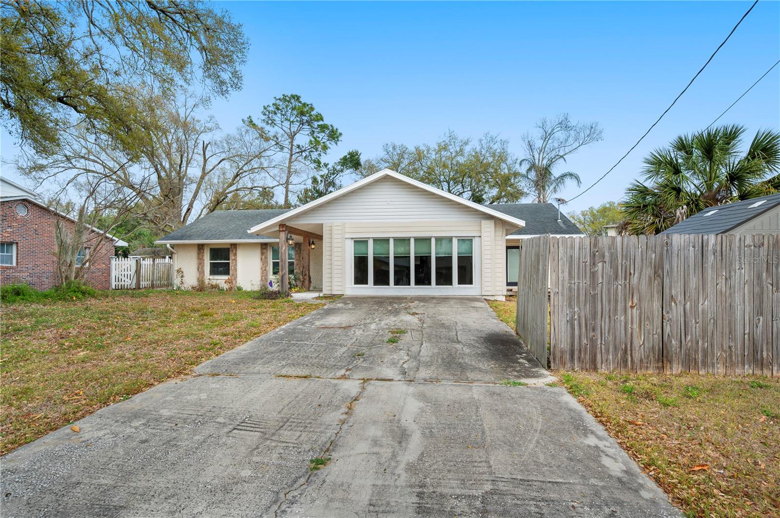 Photo of 132 ALACHUA DRIVE WINTER HAVEN FL 33884