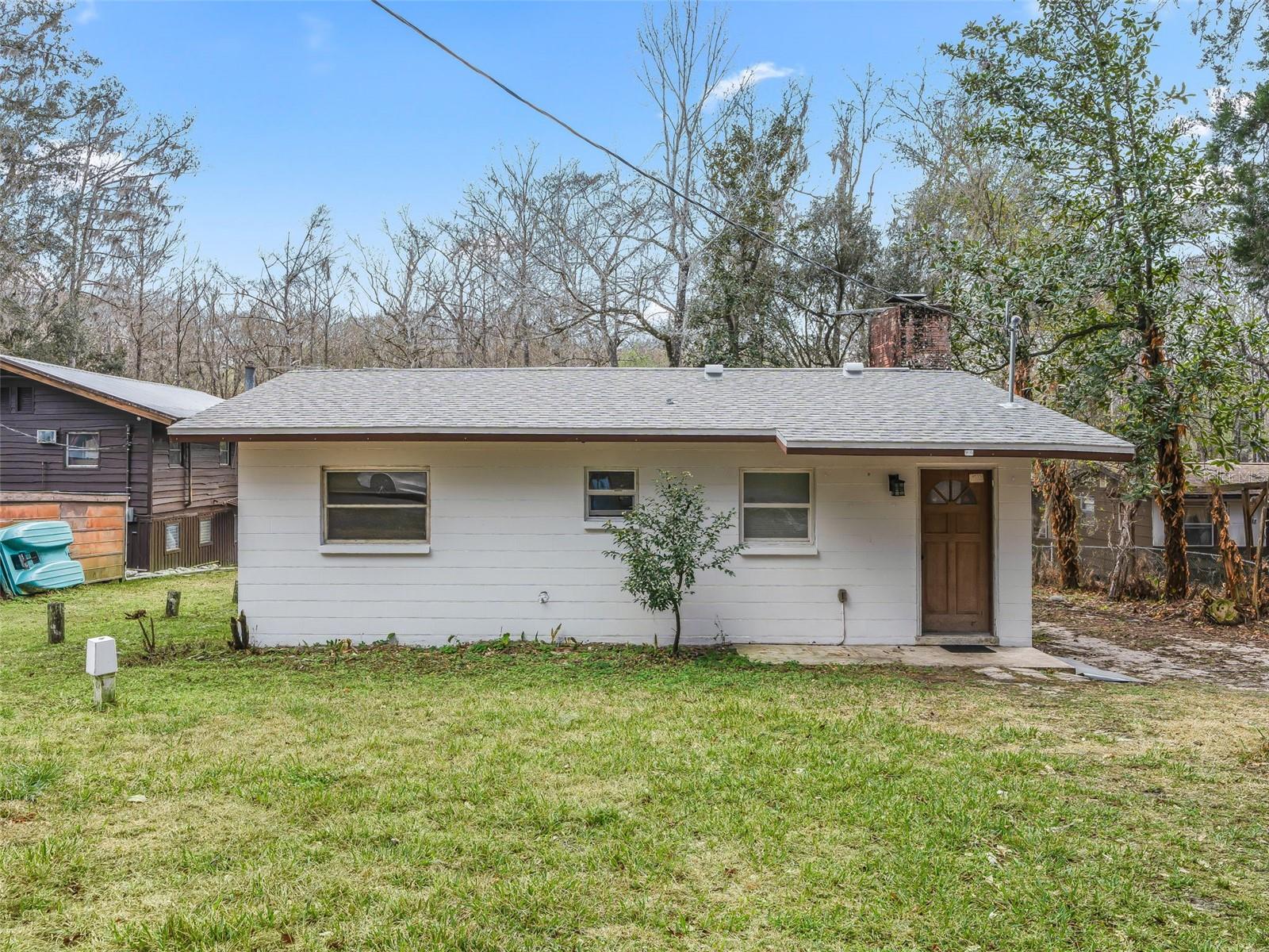 Photo of 8935 CR 647S BUSHNELL FL 33513