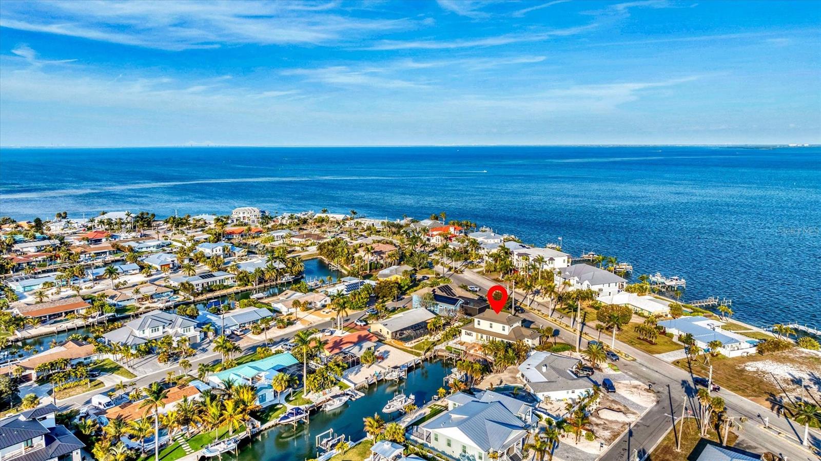 Photo of 634 KEY ROYALE DRIVE HOLMES BEACH FL 34217