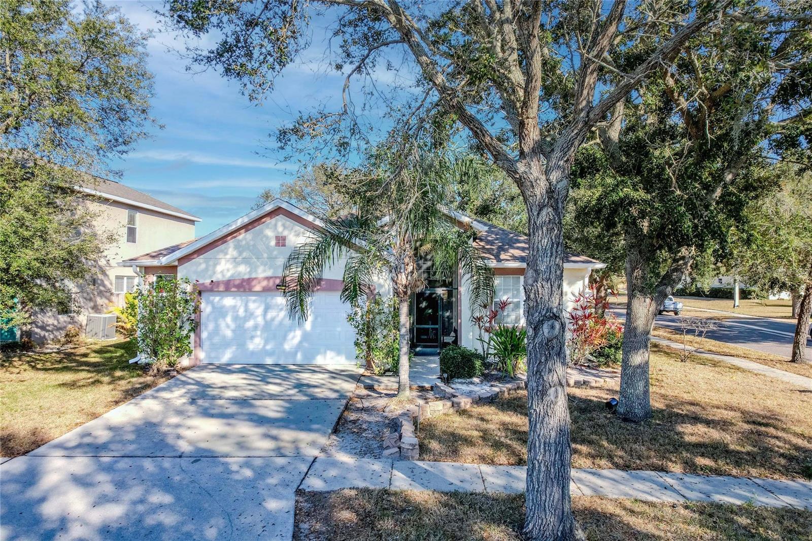 Photo of 6803 GUILFORD CREST DRIVE APOLLO BEACH FL 33572