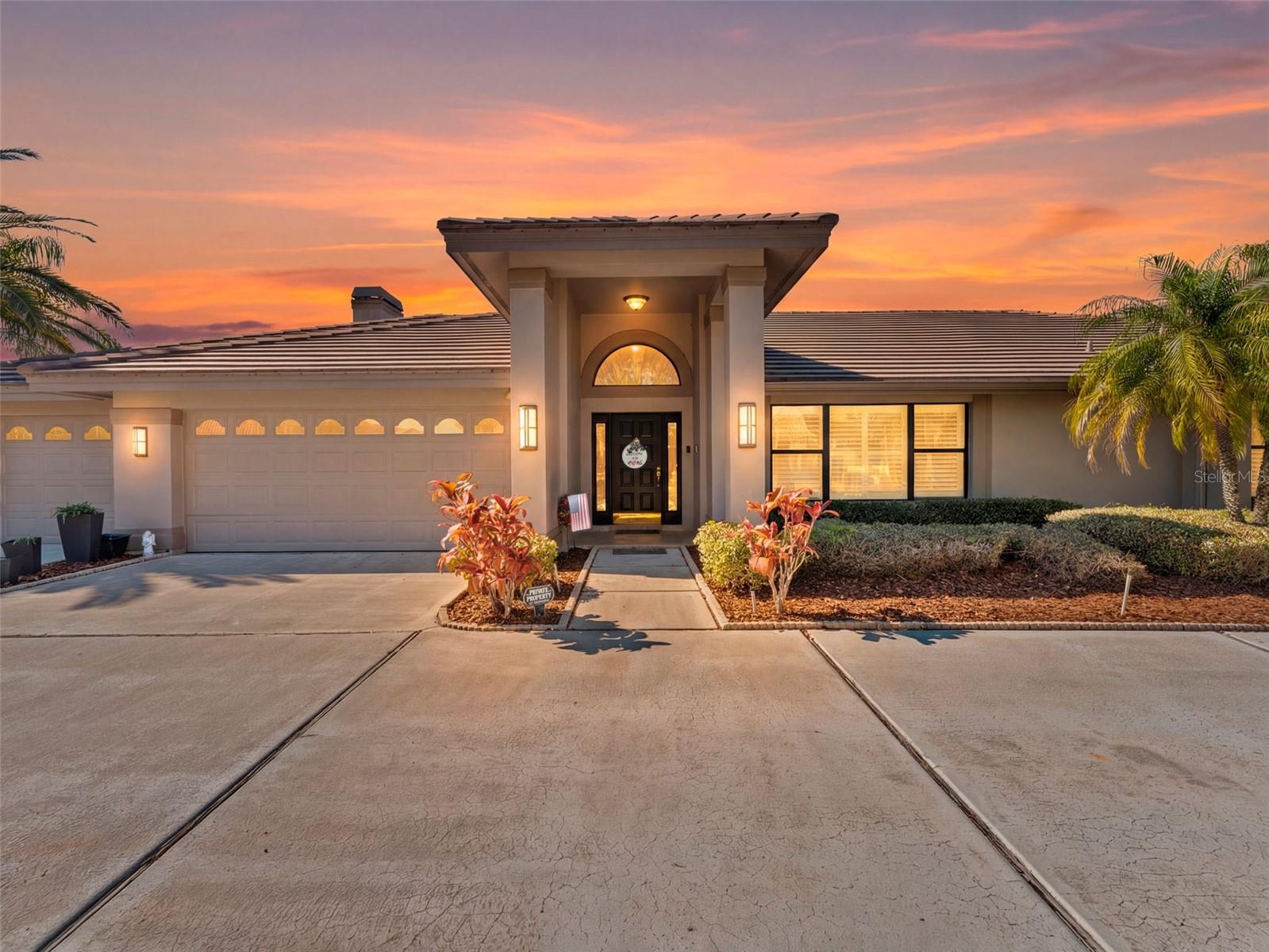 Photo of 4830 LONGWATER WAY TAMPA FL 33615