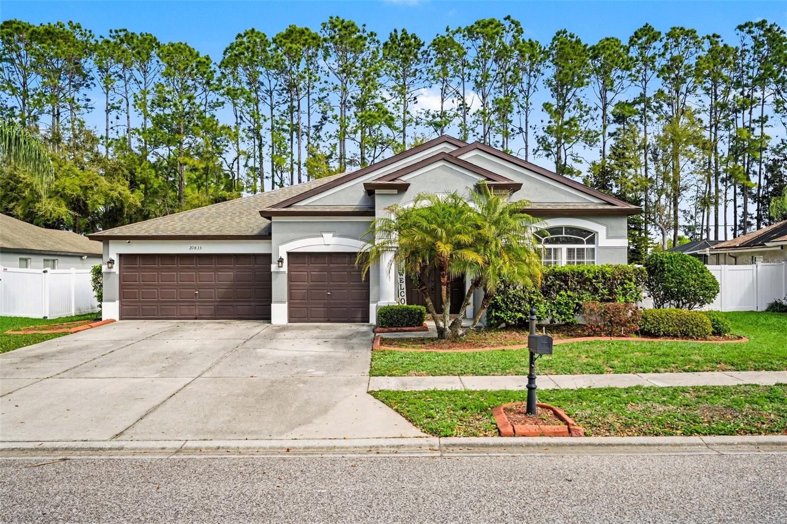 Photo of 20835 RIVERFOREST DRIVE LAND O LAKES FL 34638