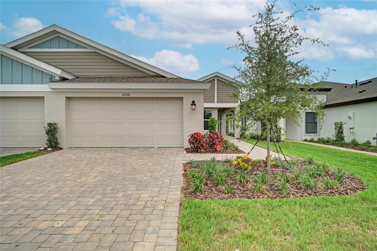Photo of 12358 OAK  HILL WAY PARRISH FL 34219