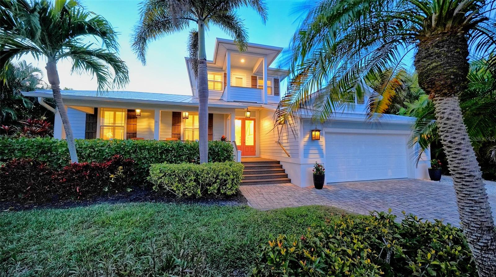 Photo of 605 N POINT DRIVE HOLMES BEACH FL 34217