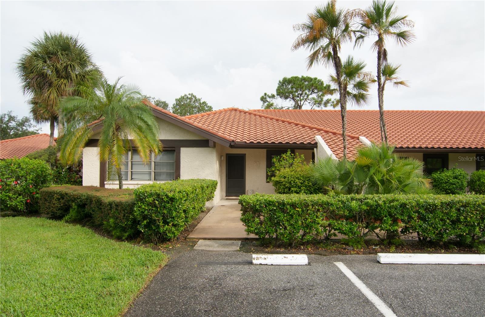 Photo of 5635 GOLF POINTE DRIVE #101 SARASOTA FL 34243