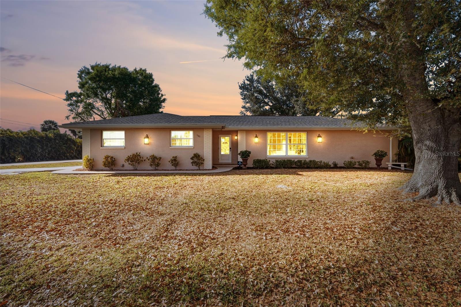 Photo of 101 MARLIN DRIVE PUNTA GORDA FL 33950