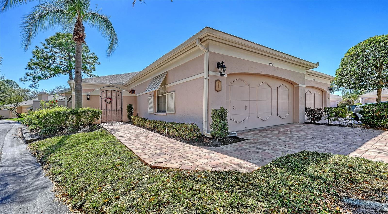 Photo of 5521 CHANTECLAIRE #21 SARASOTA FL 34235