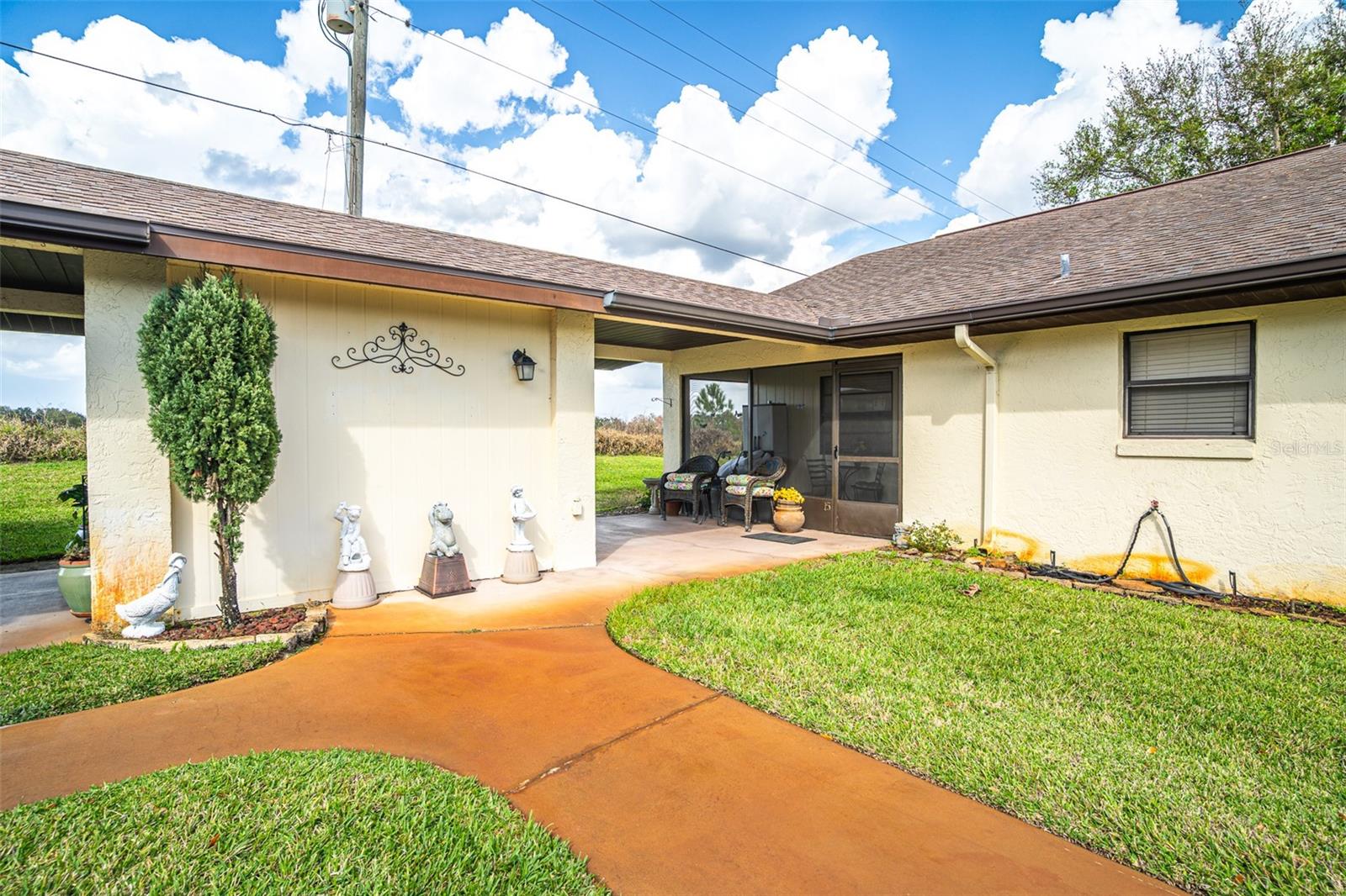 Photo of 15 CHARLTON DRIVE #15 LAKE PLACID FL 33852