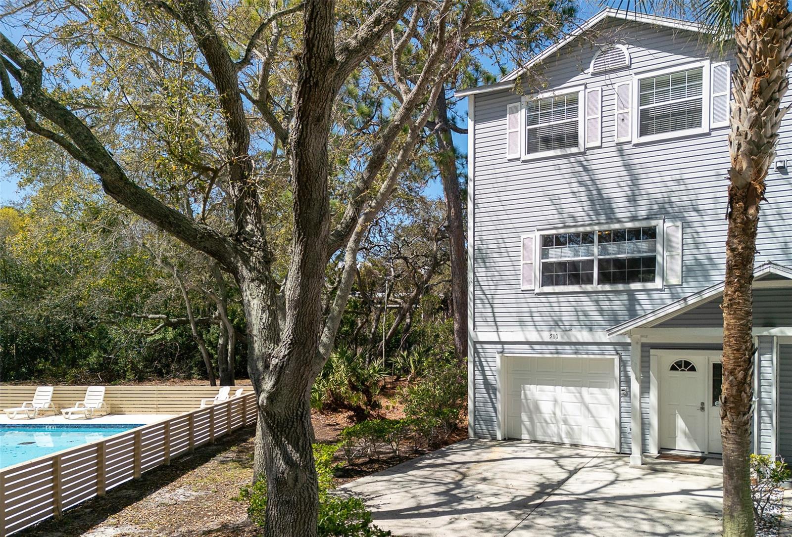 Photo of 510 RYANS WOODS LANE PALM HARBOR FL 34683