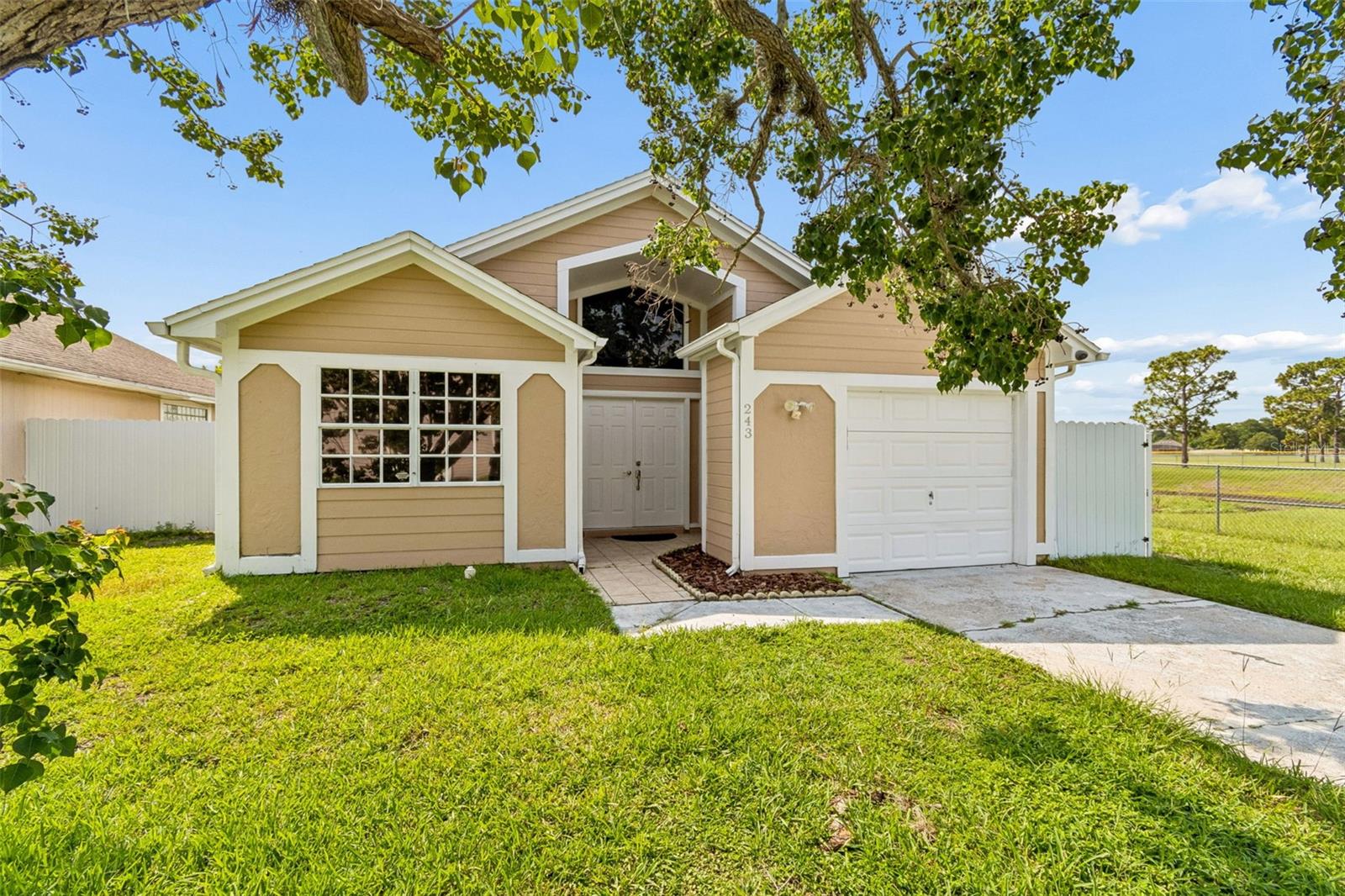 Photo of 243 RAPSCALLION COURT ORLANDO FL 32828