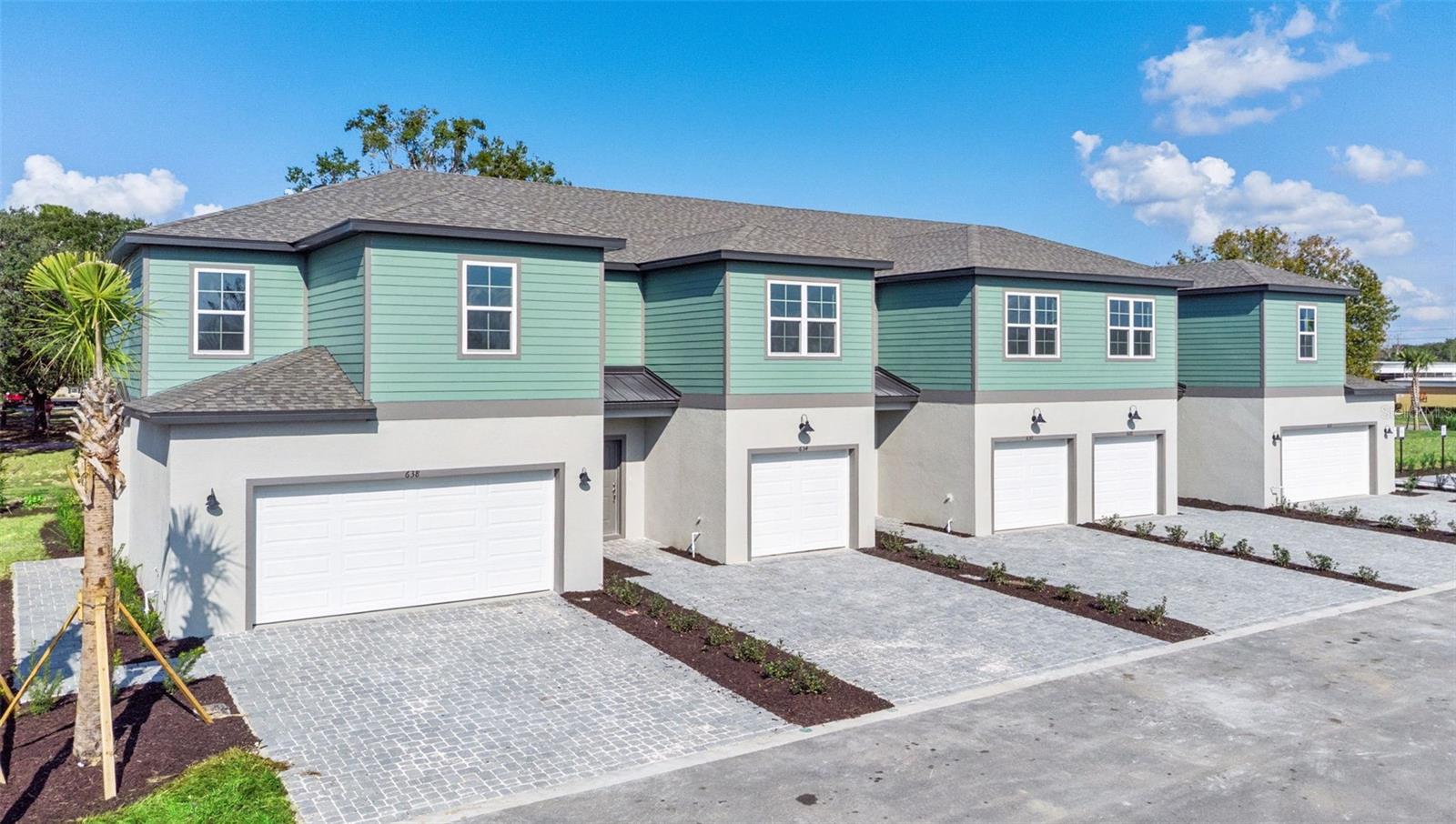 Photo of 646 CEDAR ELM COURT EUSTIS FL 32726