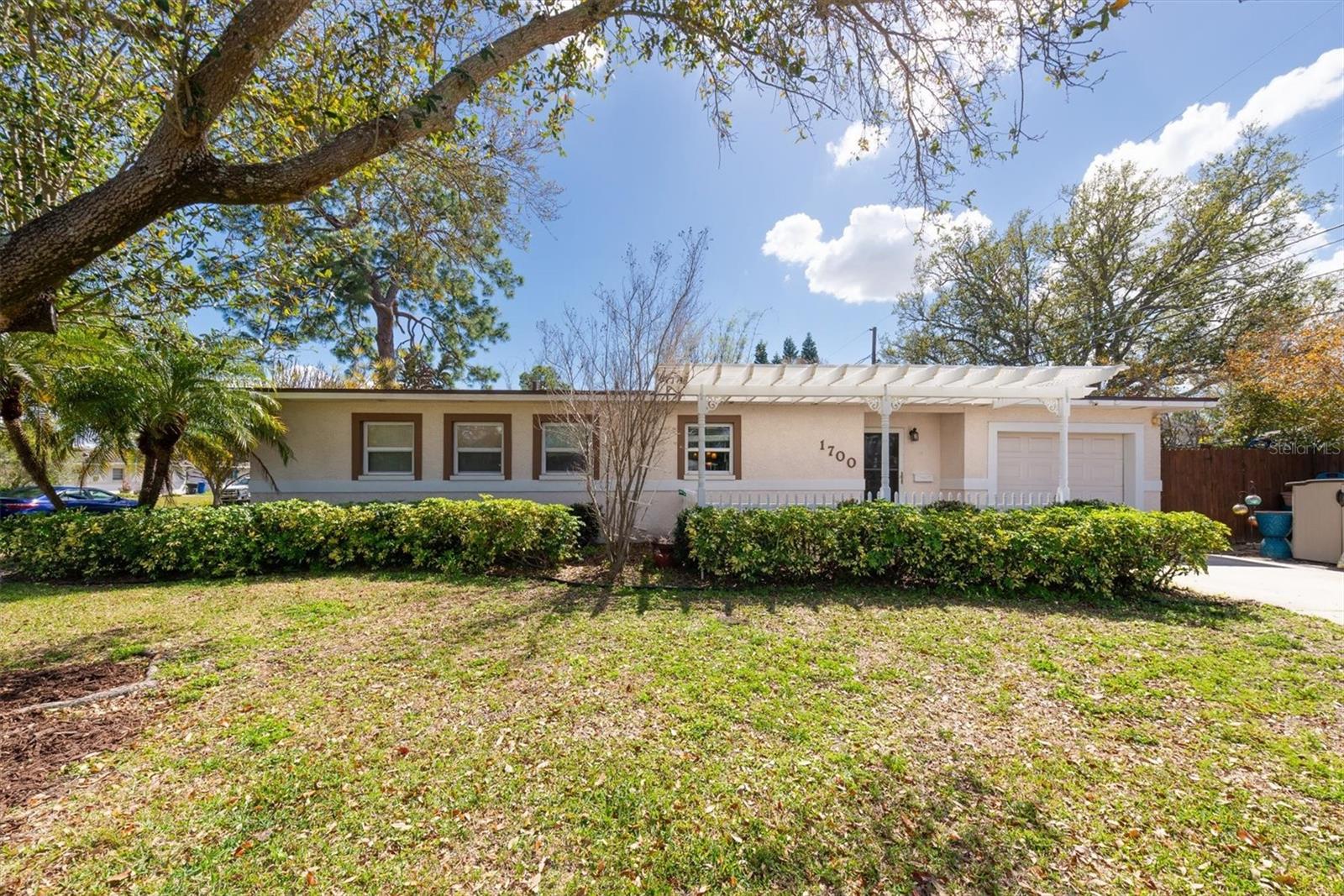 Photo of 1700 74TH AVENUE ST PETERSBURG FL 33702