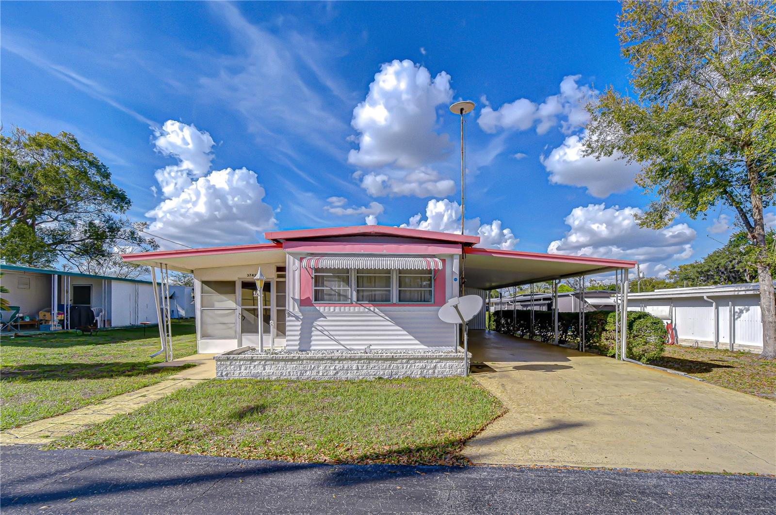 Photo of 37427 HAMMOND DRIVE ZEPHYRHILLS FL 33541