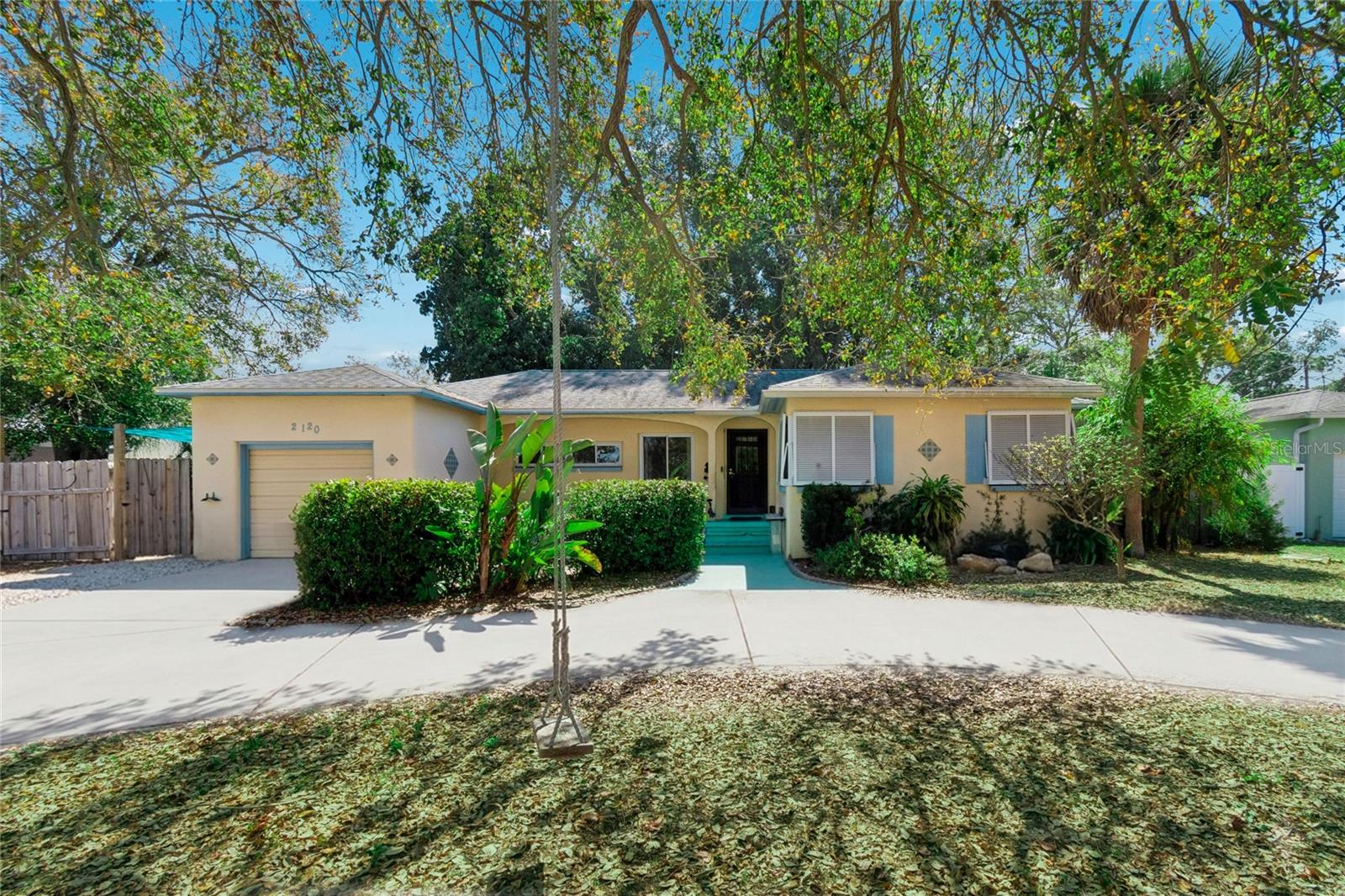 Photo of 2120 CORONADA WAY ST PETERSBURG FL 33712