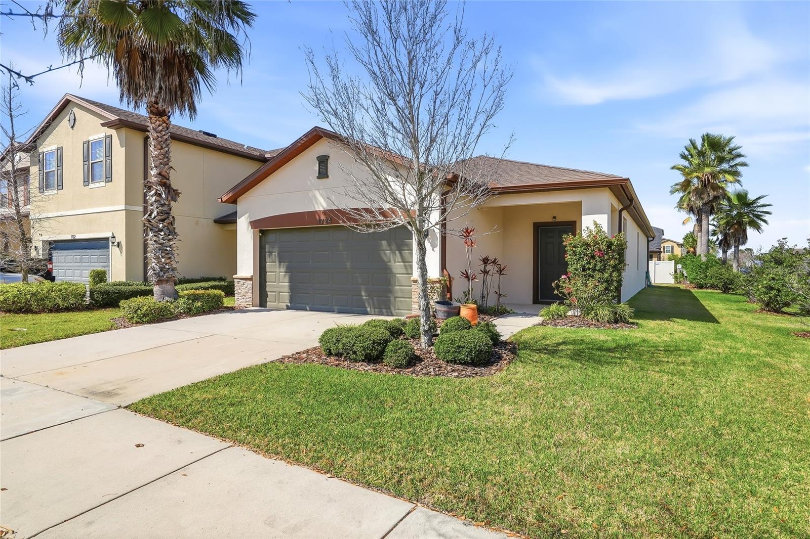 Photo of 1724 PASSAGE KEY LANE RUSKIN FL 33570