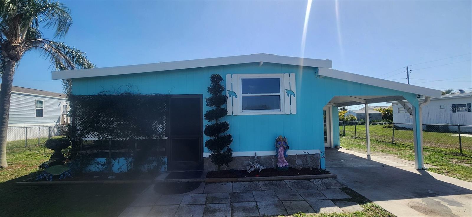 Photo of 324 CALLE LIANA ENGLEWOOD FL 34224