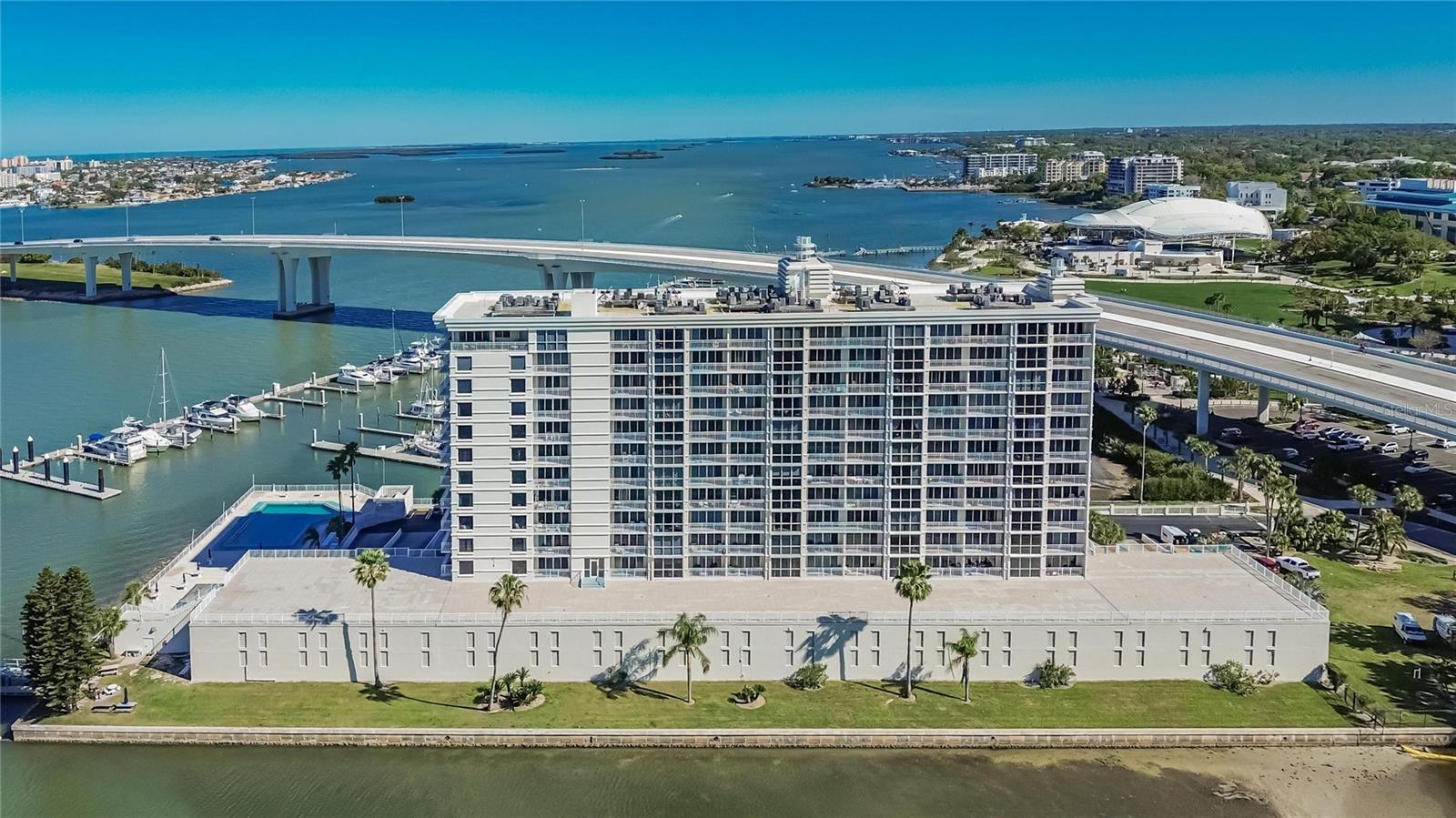 Photo of 100 PIERCE STREET #703 CLEARWATER FL 33756