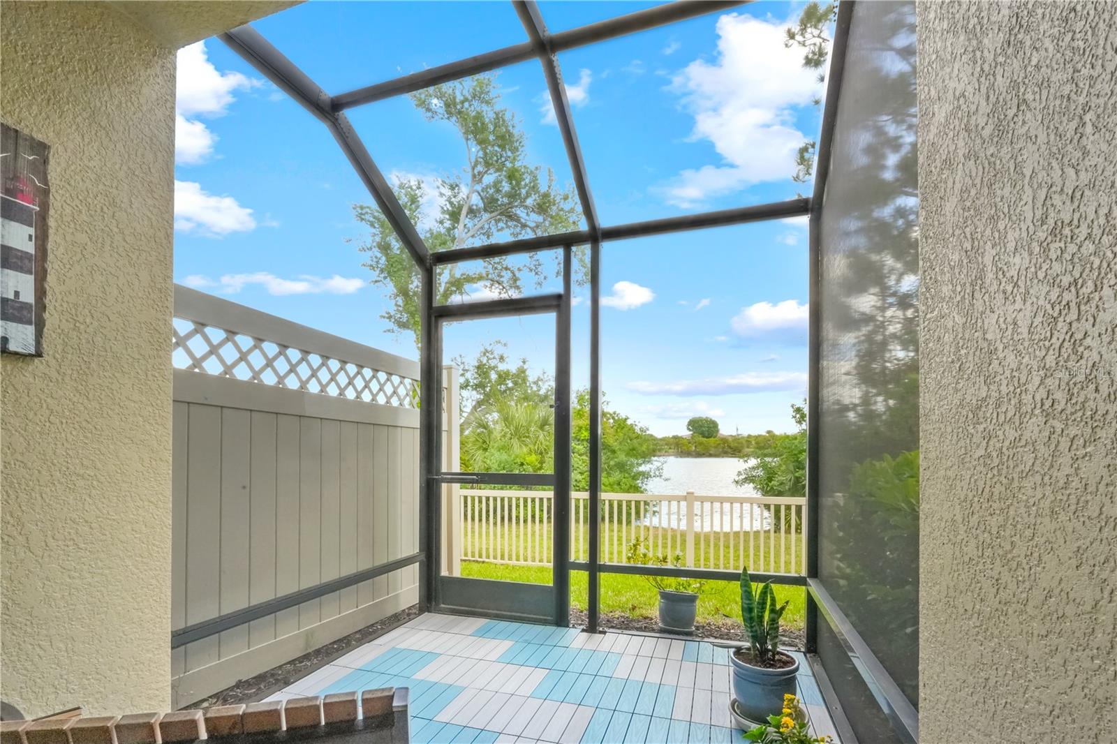 Photo of 9204 FOX SPARROW ROAD TAMPA FL 33626