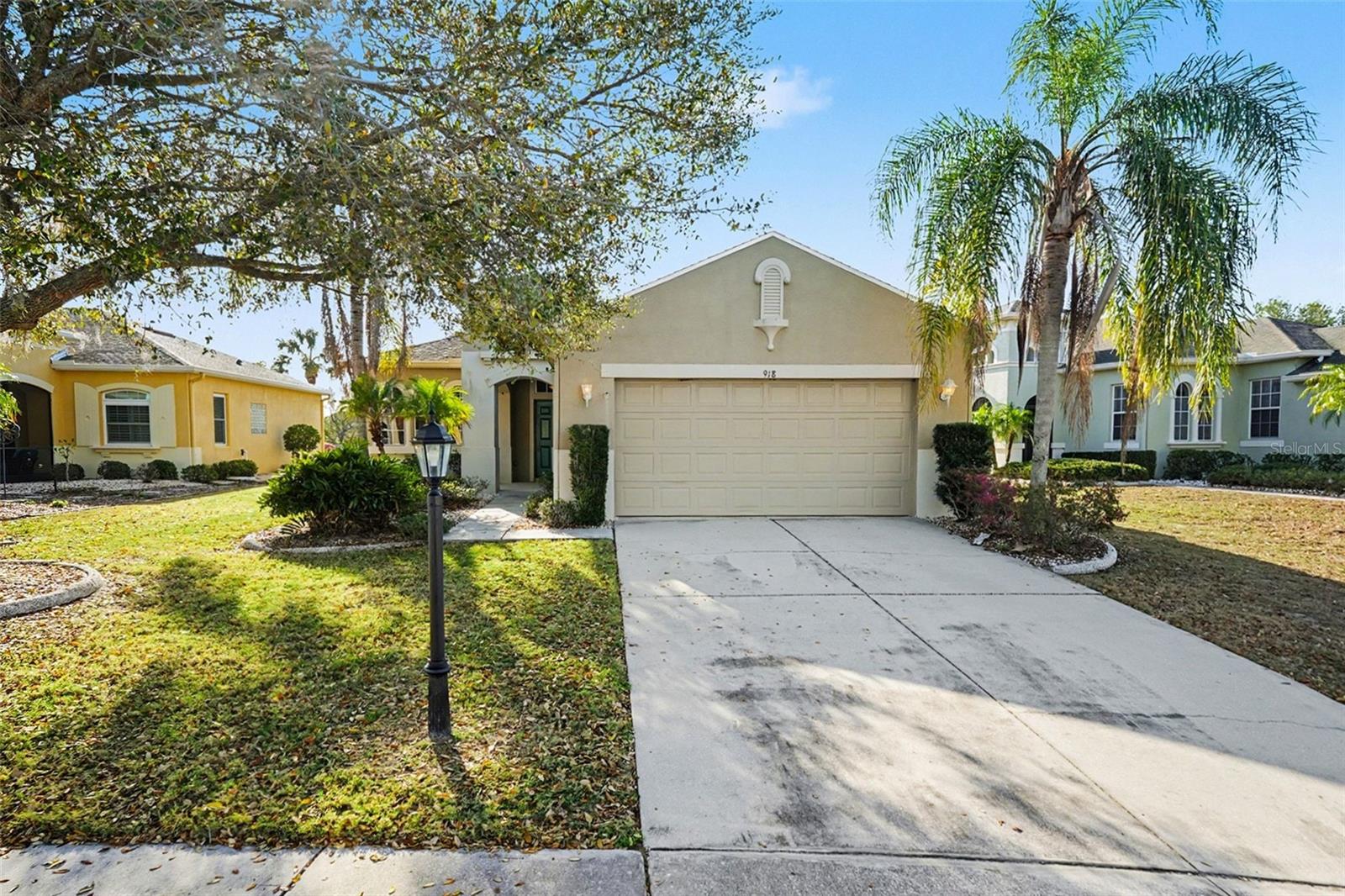 Photo of 918 REGAL MANOR WAY SUN CITY CENTER FL 33573