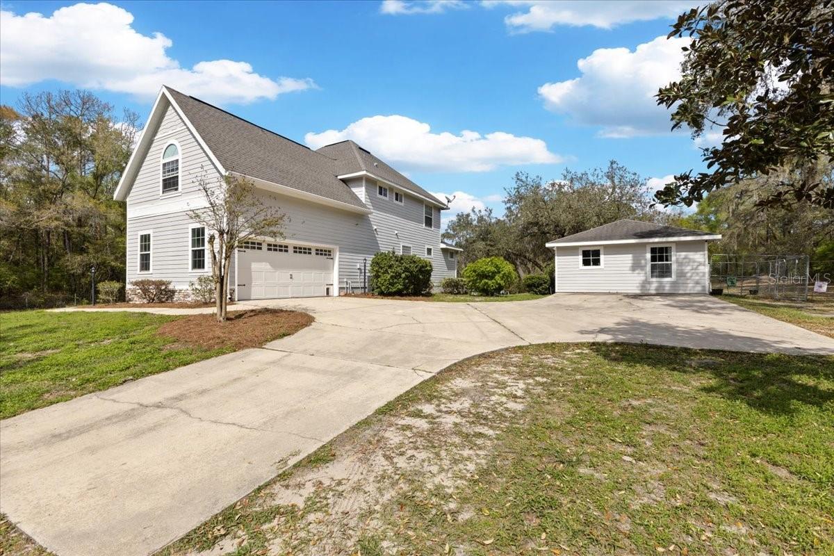 Photo of 2600 SE 48TH AVENUE TRENTON FL 32693