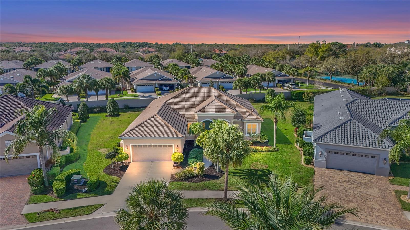 Photo of 357 MARSH CREEK ROAD VENICE FL 34292