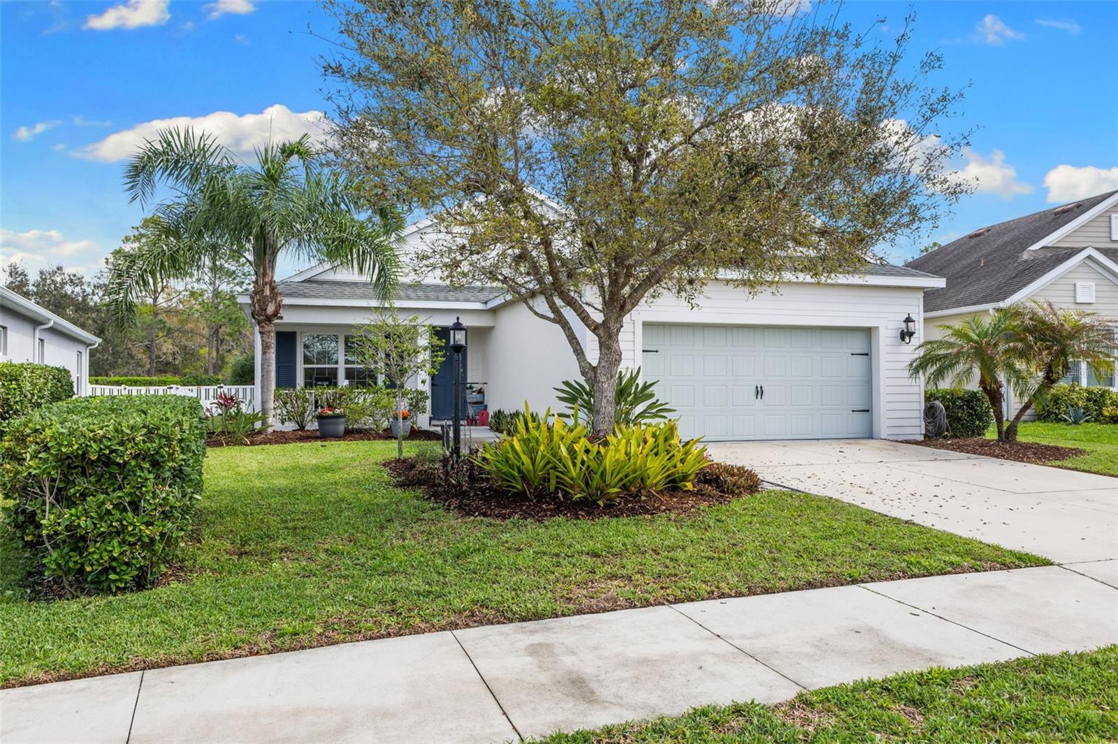 Photo of 1316 THORNBURY DRIVE PARRISH FL 34219