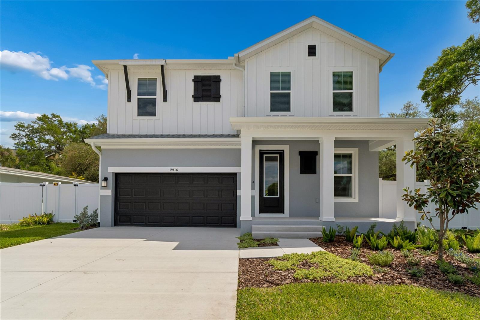 Photo of 2916 W ELLIS DRIVE TAMPA FL 33611