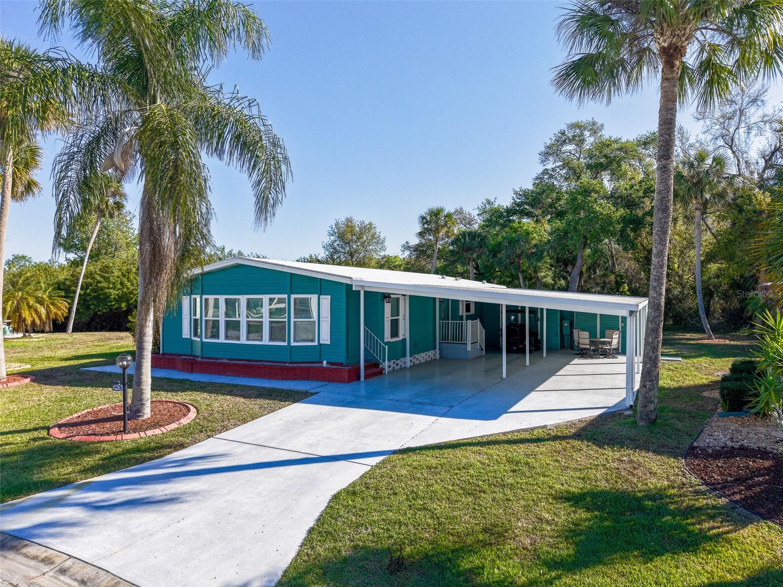 Photo of 5910 MAJESTIC WAY PALMETTO FL 34221