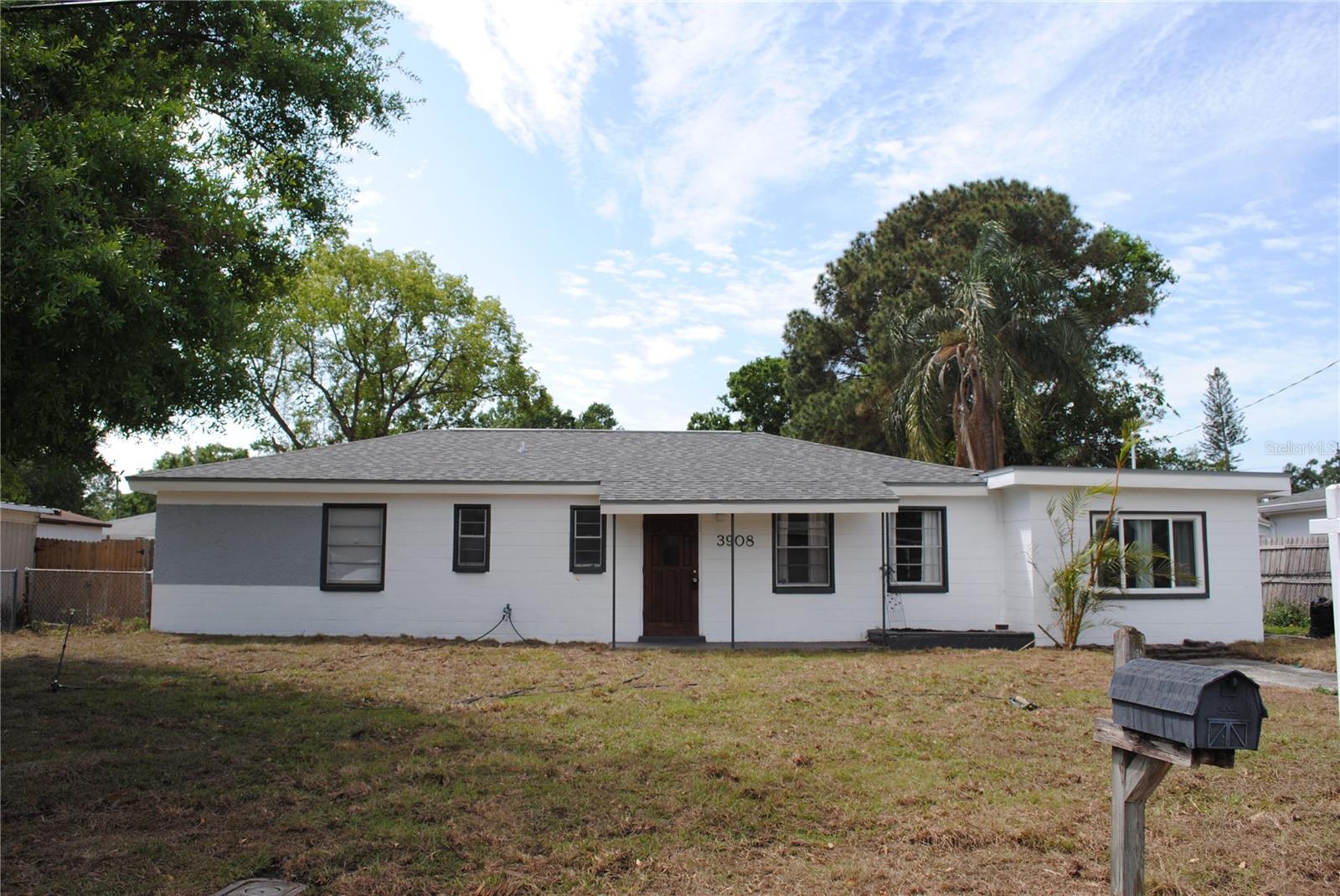 Photo of 3908 W WALLACE AVENUE TAMPA FL 33611