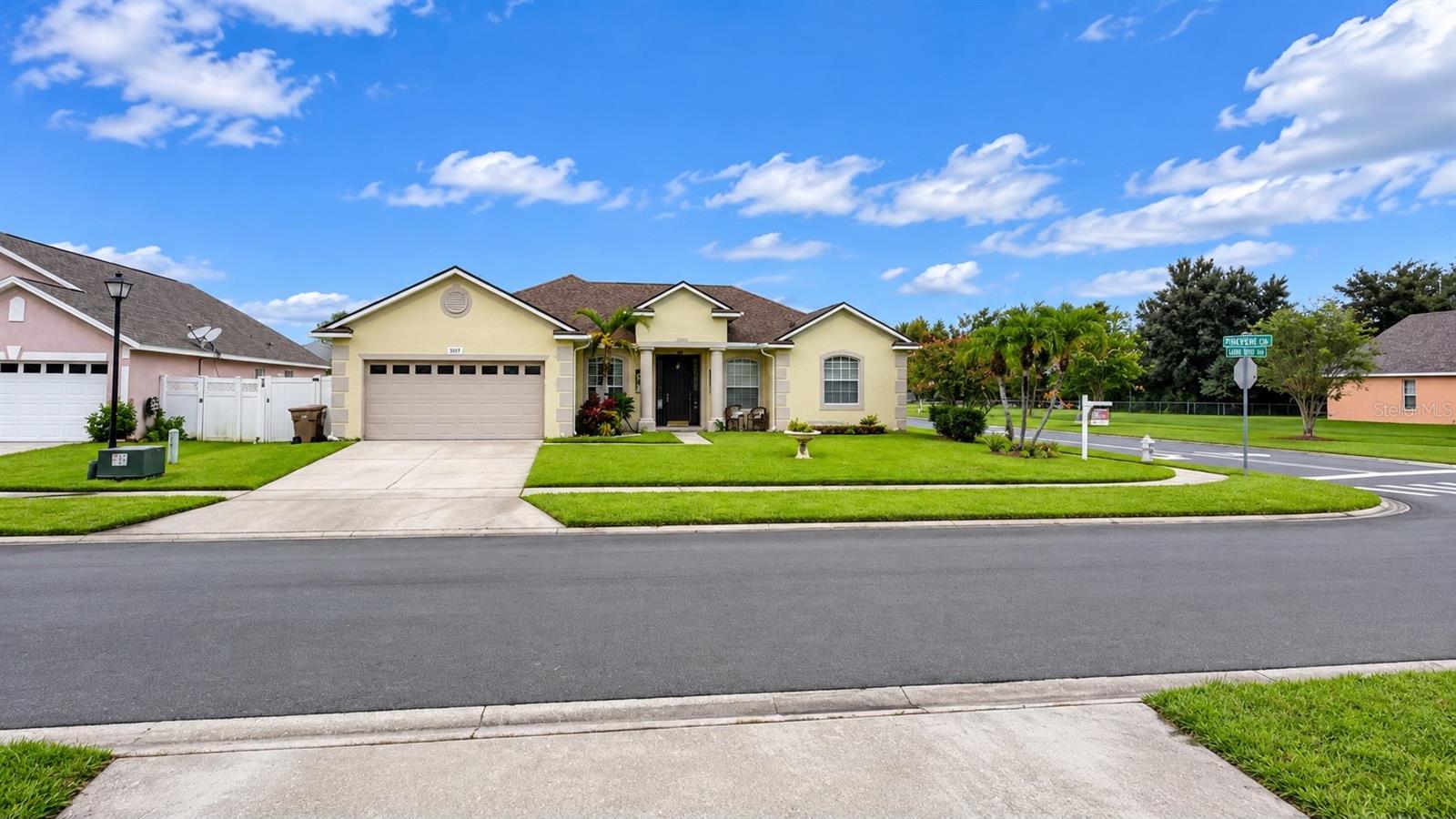 Photo of 2601 GOLD DUST CIRCLE KISSIMMEE FL 34744