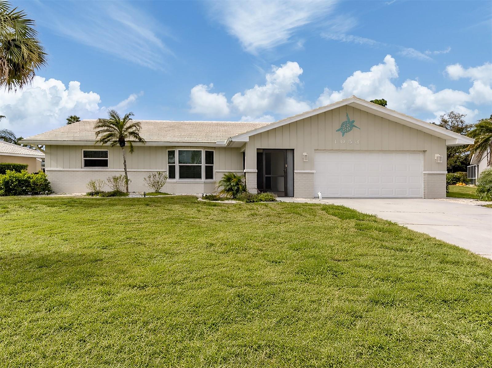 Photo of 1053 DERIAN PLACE NOKOMIS FL 34275
