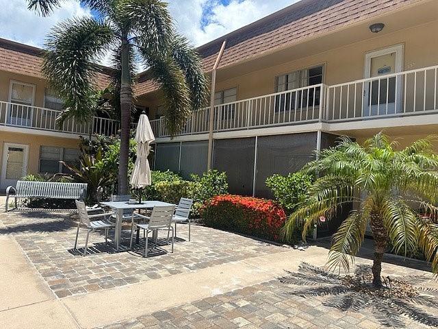 Photo of 210 PARK BOULEVARD #122 VENICE FL 34285