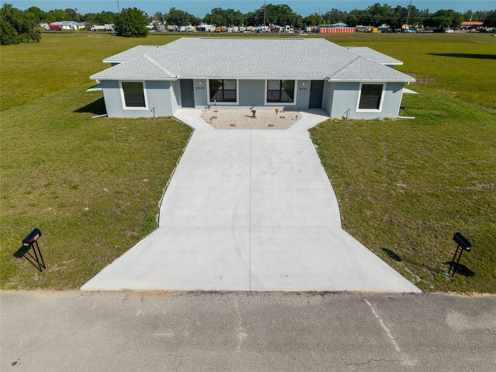 Photo of 6301 CANDLER TERRACE SEBRING FL 33876