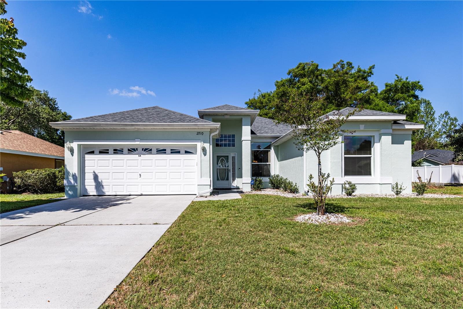 Photo of 2710 AUTUMN LANE EUSTIS FL 32726