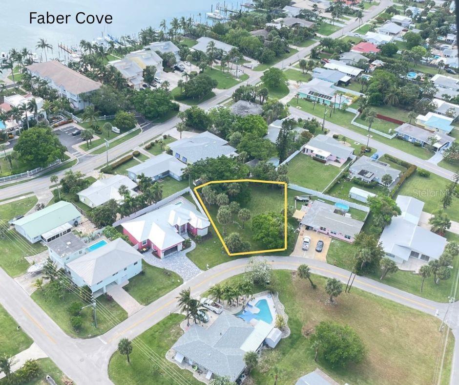 Photo of CORAL CIRCLE HUTCHINSON ISLAND FL 34949