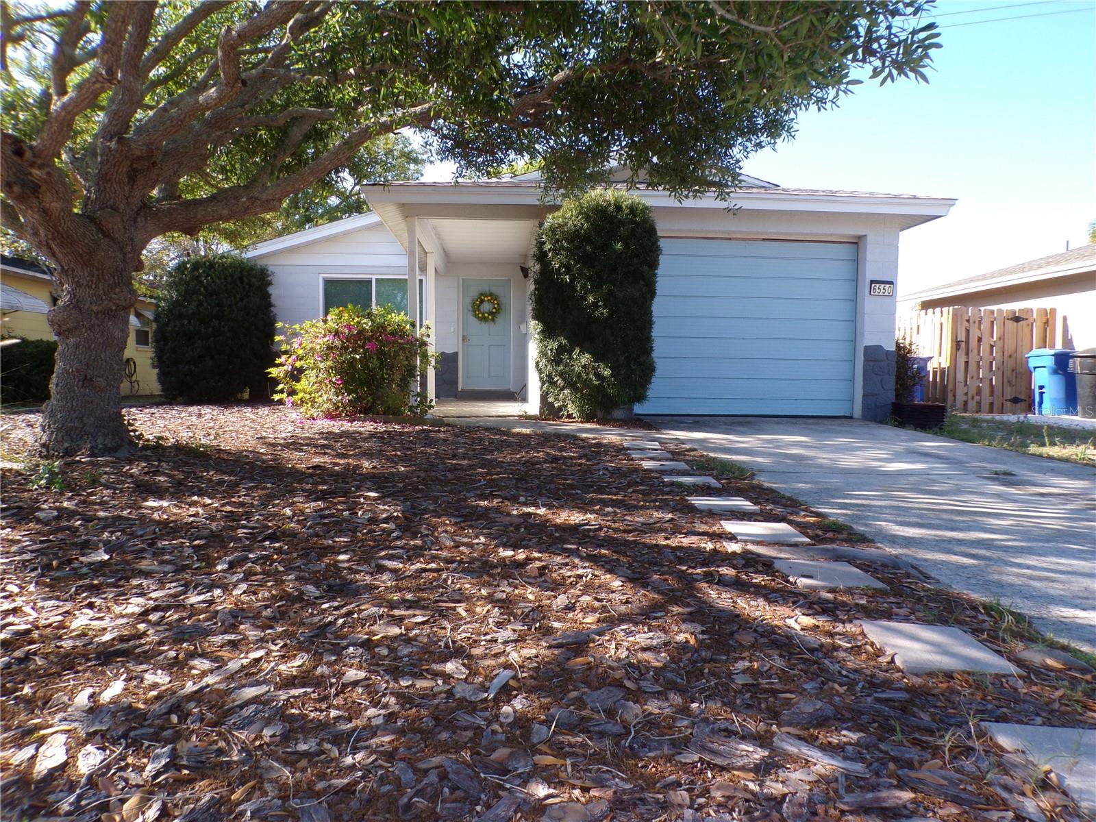 Photo of 6550 3RD AVENUE ST PETERSBURG FL 33707