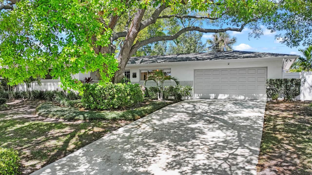 Photo of 3723 ORCHARD GROVE LANE LARGO FL 33770