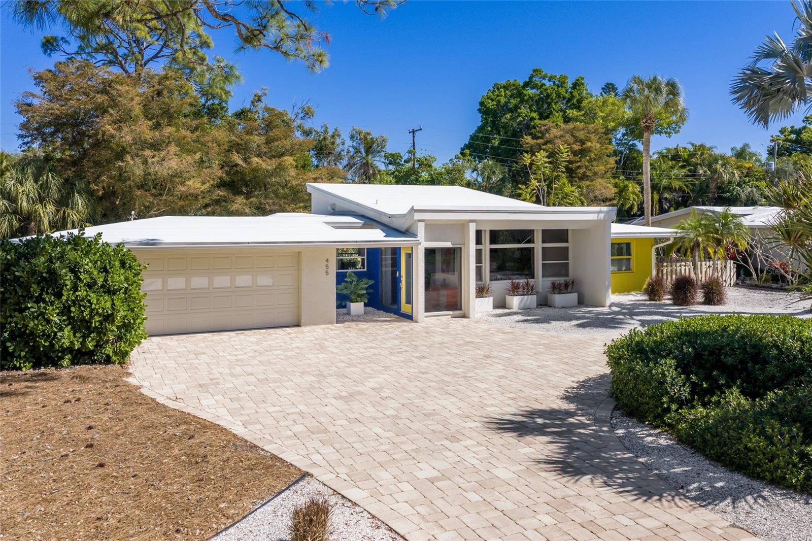 Photo of 455 S SHORE DRIVE SARASOTA FL 34234