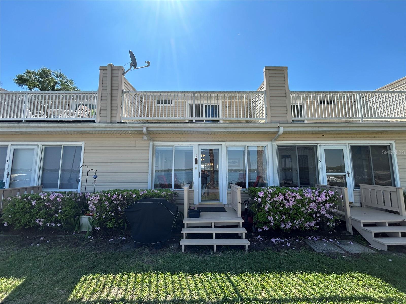 Photo of 11001 SE SUNSET HARBOR ROAD #A04 SUMMERFIELD FL 34491