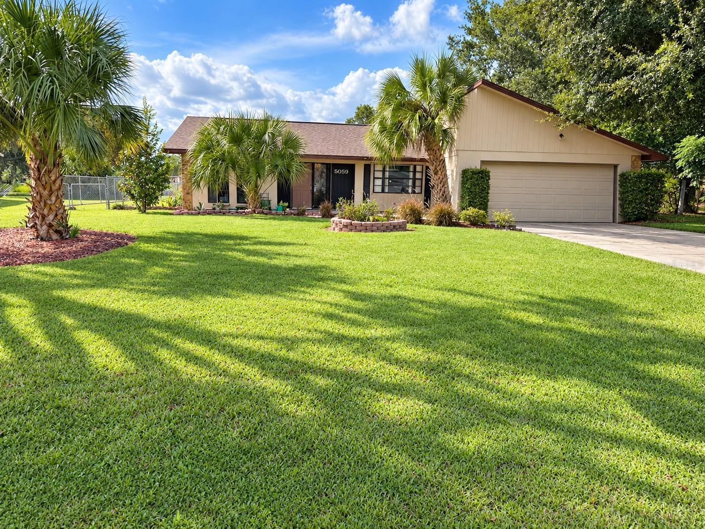 Photo of 5059 BERNADETTE DRIVE ZEPHYRHILLS FL 33541