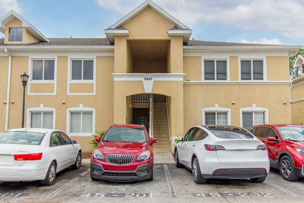 Photo of 6445 CYPRESSDALE DRIVE #102 RIVERVIEW FL 33578