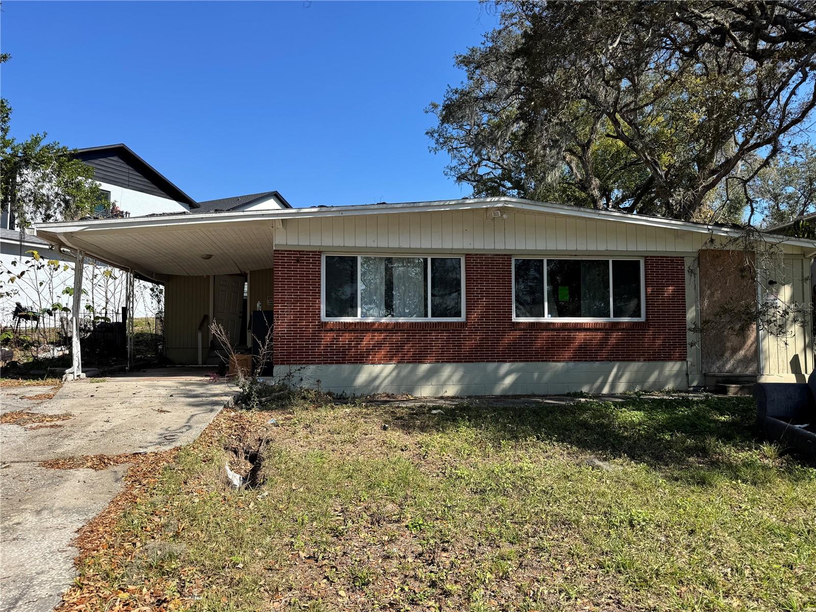 Photo of 7921 LAKESHORE DRIVE TAMPA FL 33604