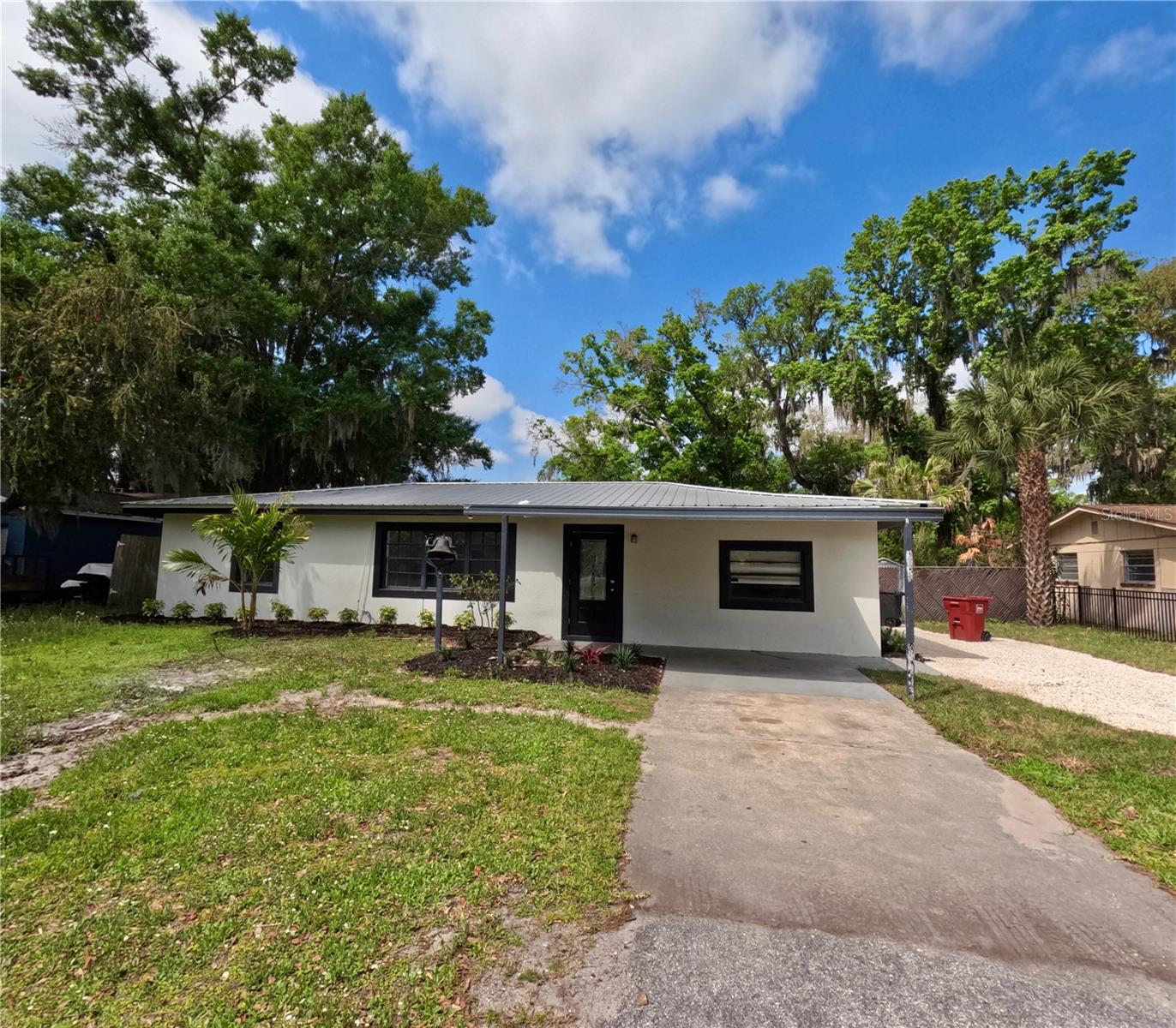 Photo of 1103 N PENNSYLVANIA AVENUE PLANT CITY FL 33563