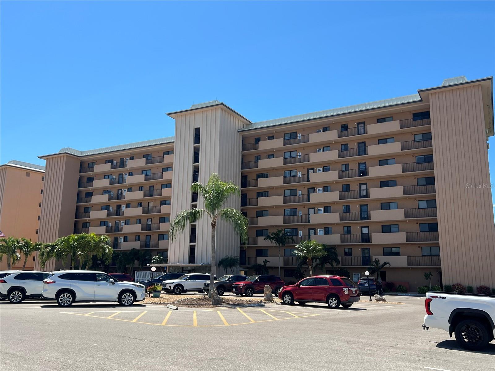 Photo of 4260 SE 20TH PLACE #801 CAPE CORAL FL 33904