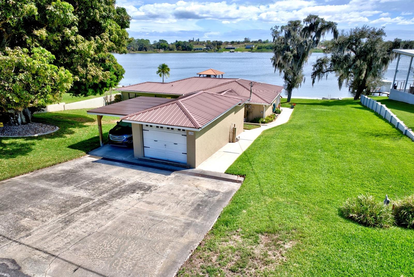 Photo of 125 MCCOY DRIVE LAKE PLACID FL 33852