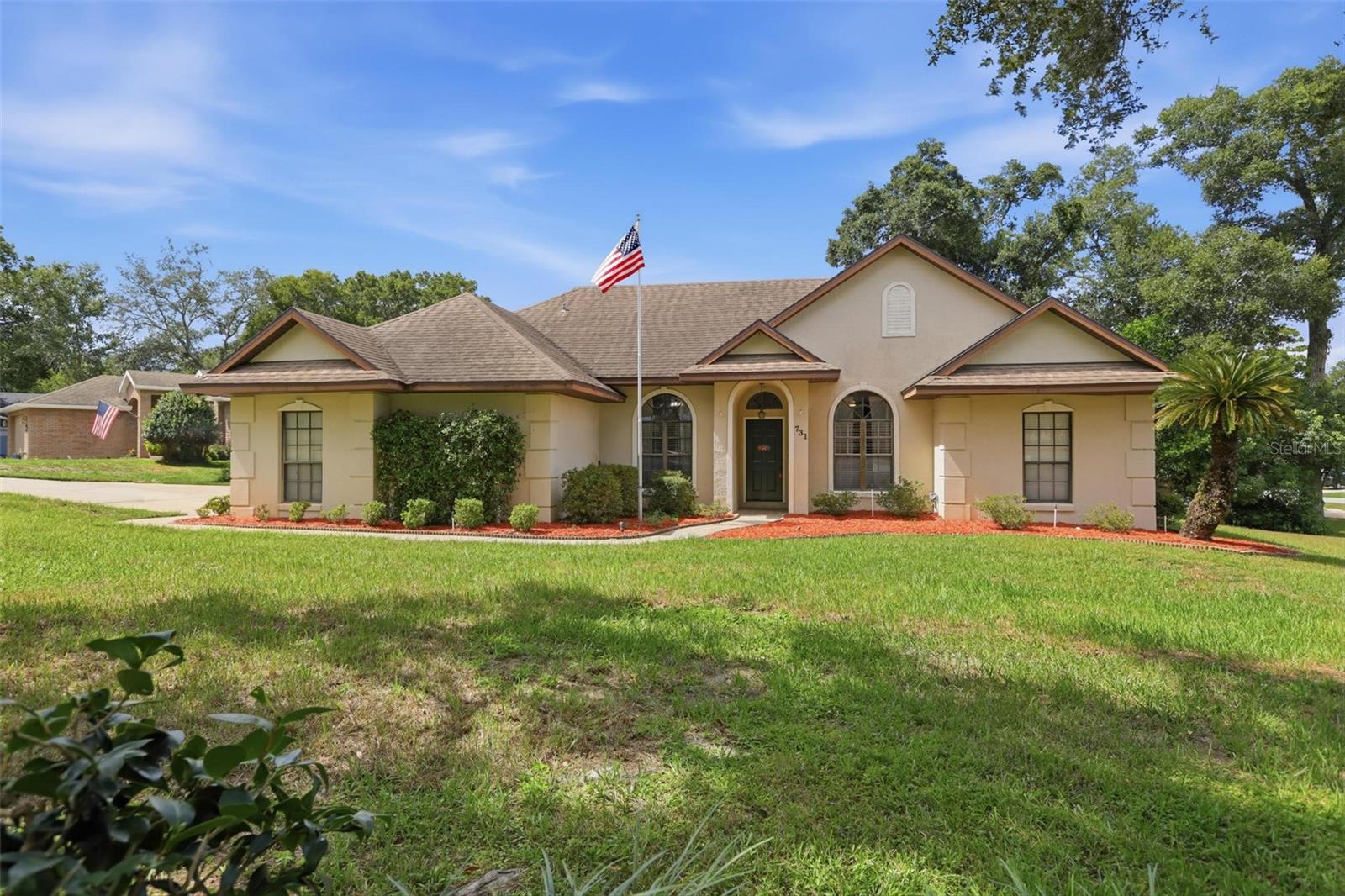 Photo of 731 EDGEWILD COURT ORANGE CITY FL 32763