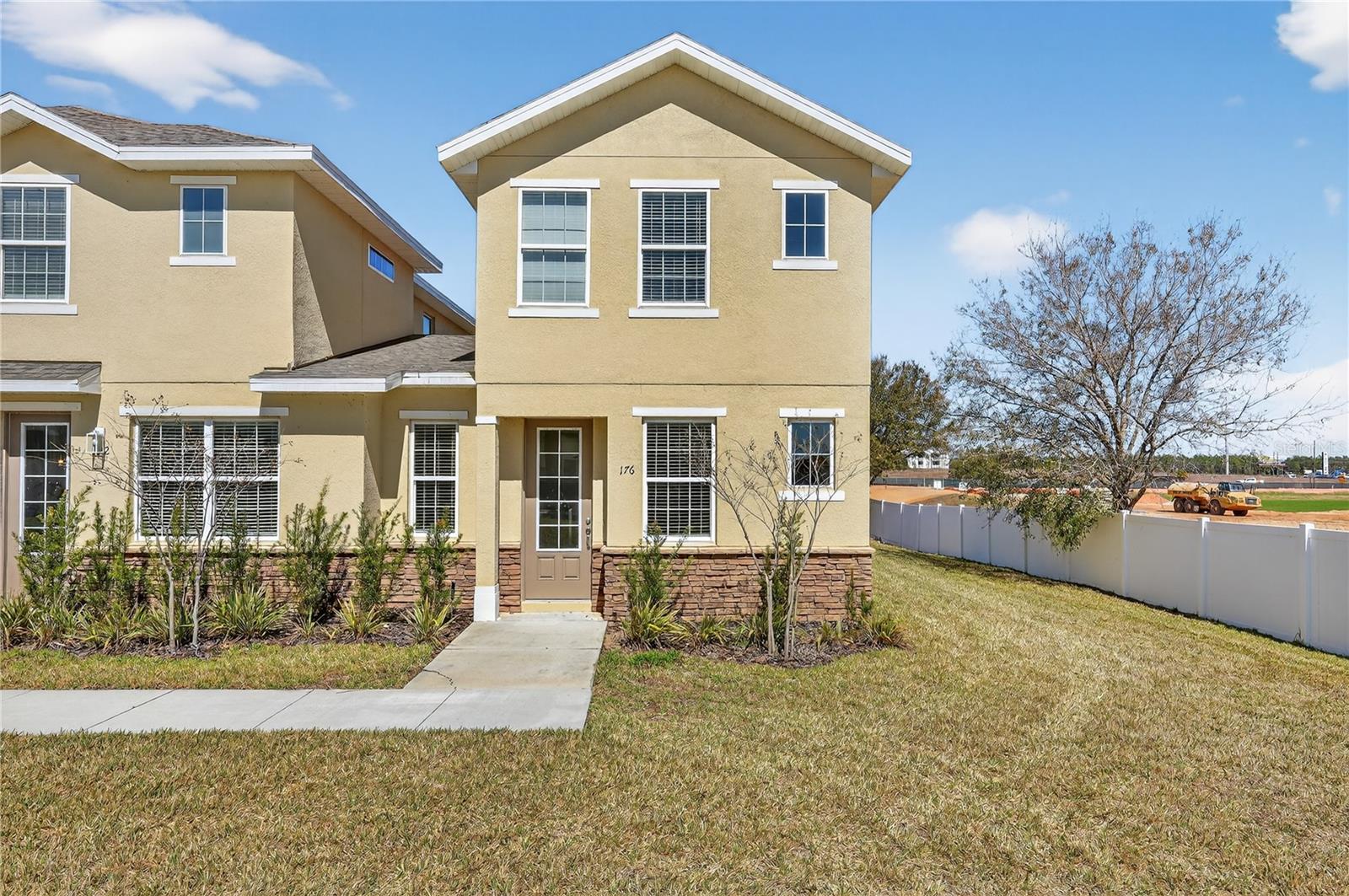 Photo of 176 HOLLY VILLAGE DRIVE DAVENPORT FL 33837