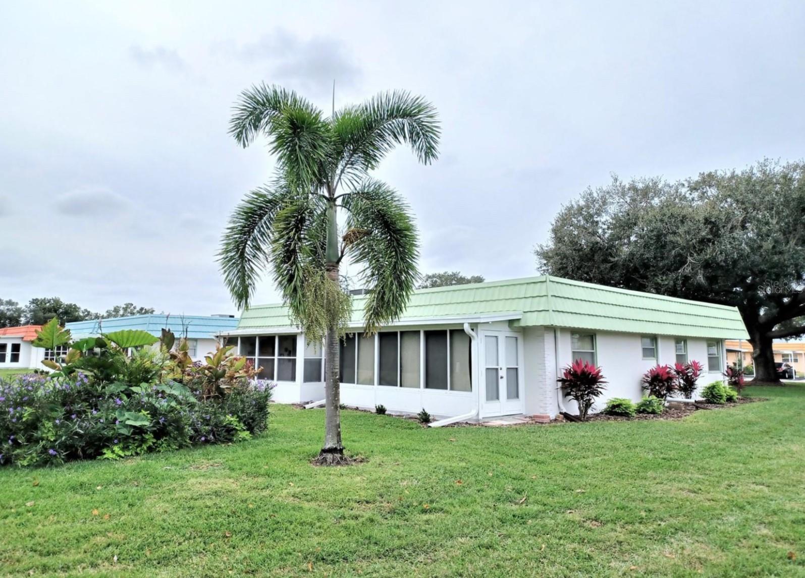Photo of 1802 BEDFORD LANE #1 SUN CITY CENTER FL 33573