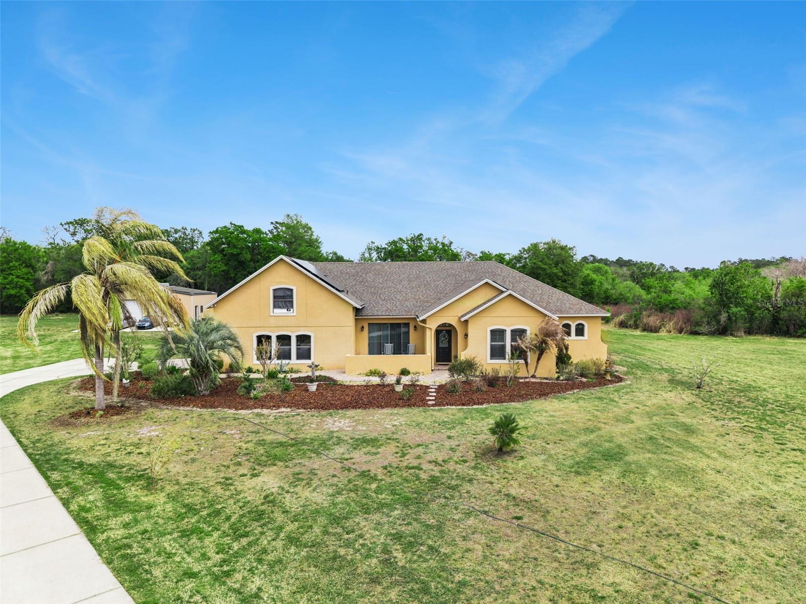 Photo of 7139 GROVELAND FARMS ROAD GROVELAND FL 34736